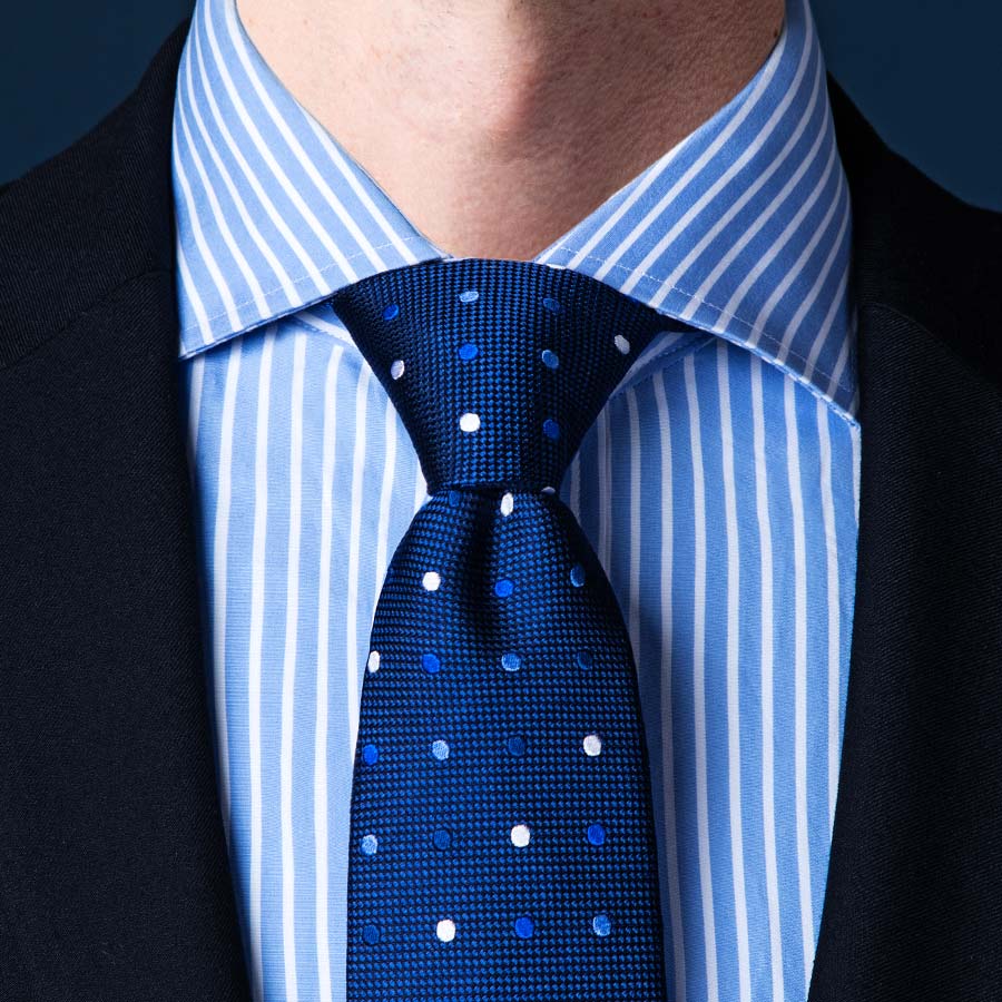 How To Tie A Simple Knot (Oriental Knot) | Ties.com