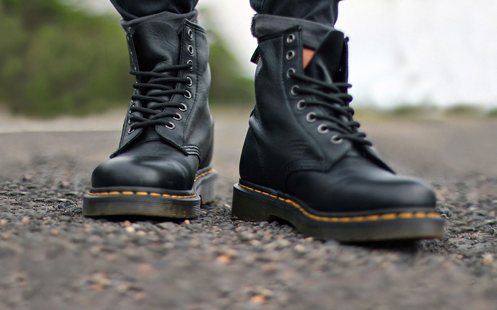 difference between mens and womens dr martens