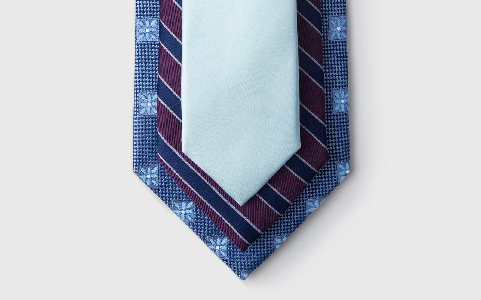 Idaho State Outline Necktie  Skinny, Knotty, Classic Widths