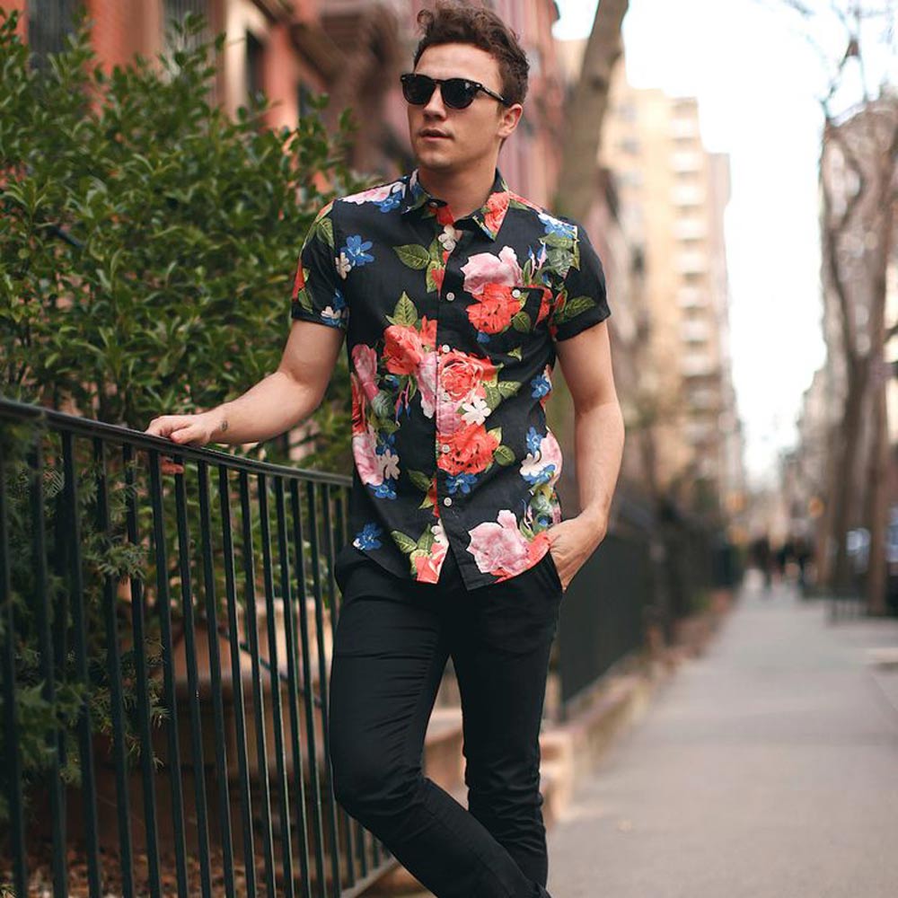 Floral Joggers + Tips for Wearing Bold Prints - the Flexman Flat